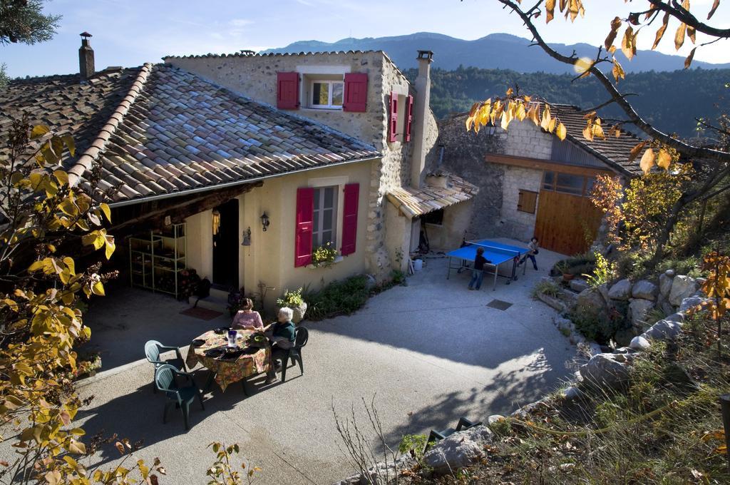 La Grange D'Agnes Bed and Breakfast Montmaur-en-Diois Eksteriør billede